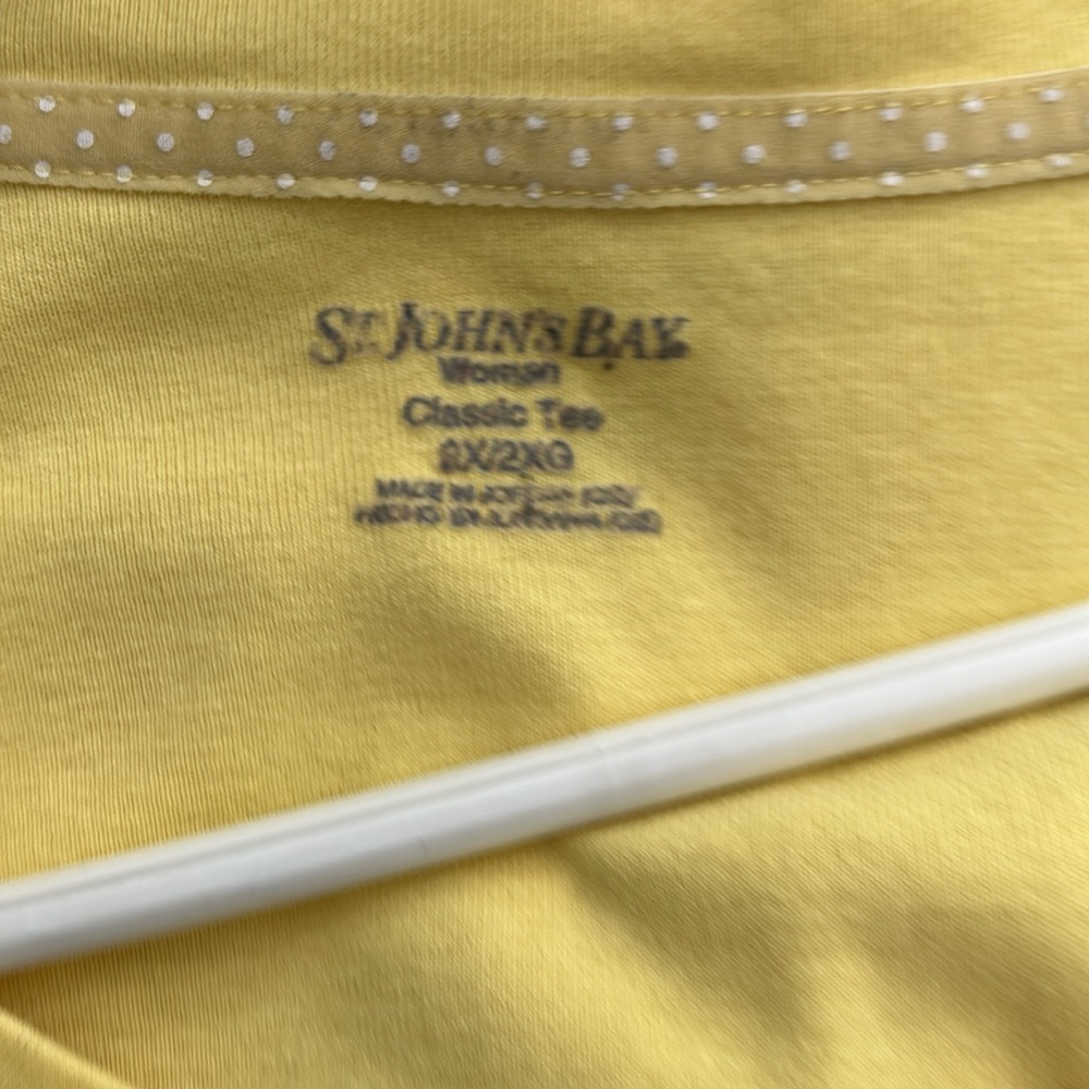 St John's Bay Woman Yellow 2X V-Neck Classic Tee Shirt - Picture 4 of 5